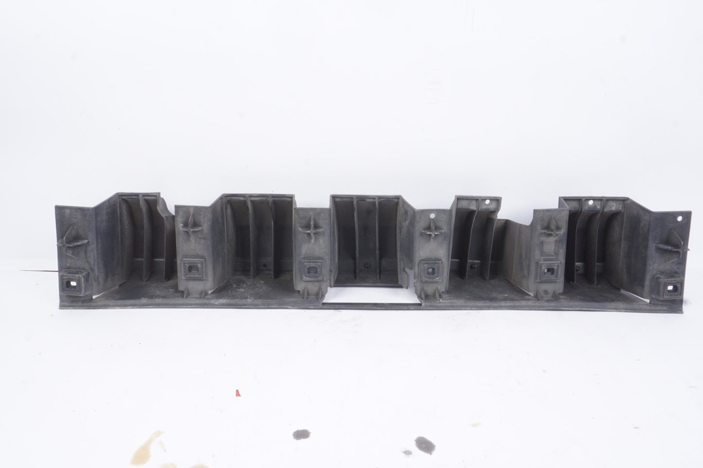 2006 - 2013 VOLVO C70 REAR BUMPER MOUNT BRACKET 09466909 OEM