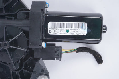 10-17 Mercedes W207 E350 E400 E550 Coupe Right Seat Belt Feeder Motor Black OEM