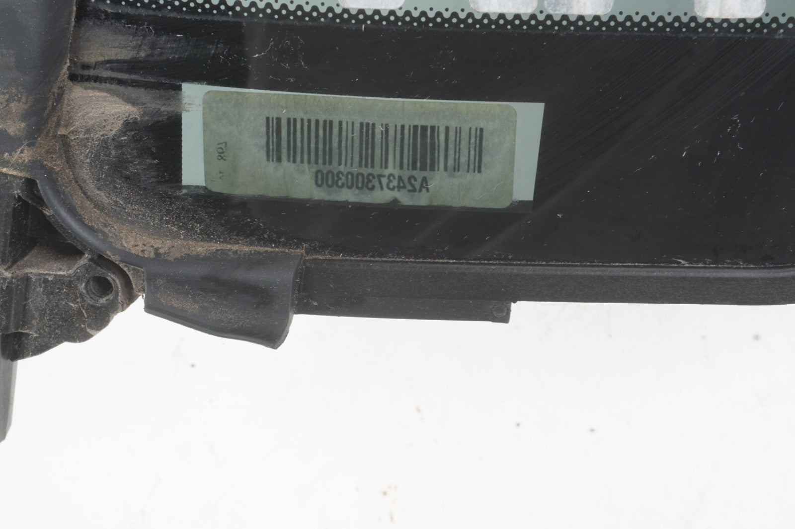 2022 - 2025 MERCEDES EQB350 X243 REAR LEFT DOOR CORNER FIXED WINDOW GLASS OEM
