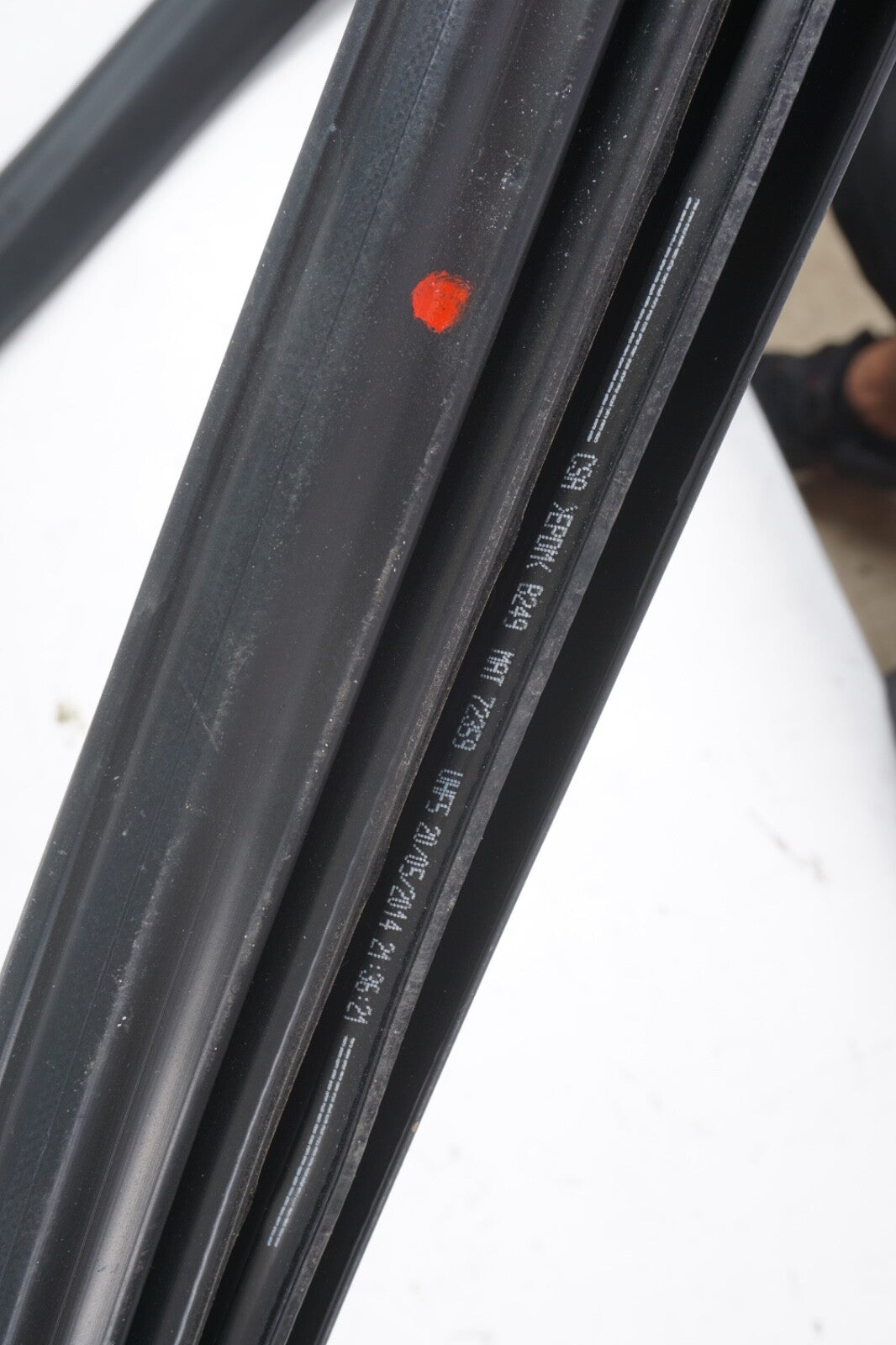2014 - 2020 MASERATI GHIBLI FRONT LEFT DOOR RUBBER WEATHER STRIP SEAL OEM