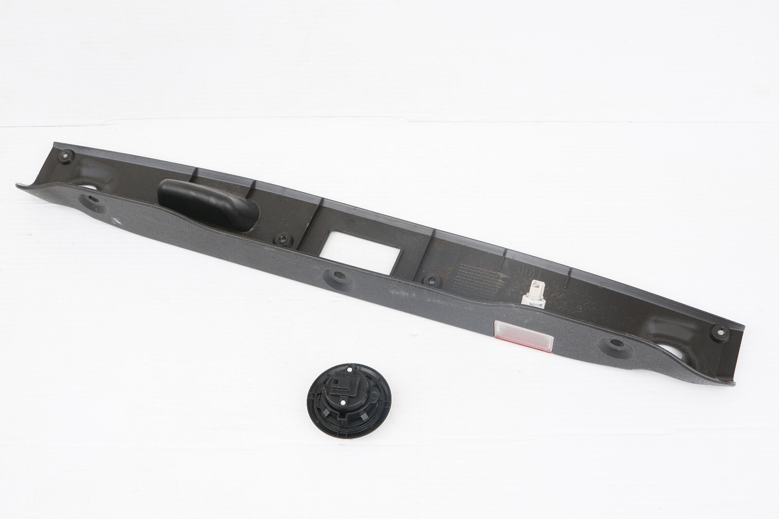 2008 - 2014 MERCEDES-BENZ C300 W204 REAR TRUNK HANDLE TRIM PANEL W/ SWITCH OEM