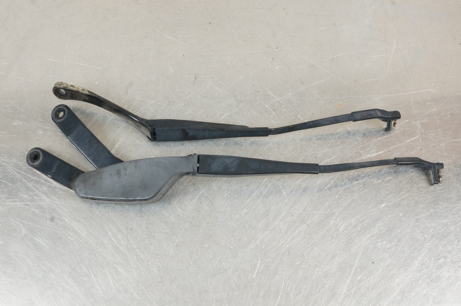 2011 2012 2013 2014 MERCEDES C250 C350 Front Windshield Wiper Arm Left Right Set