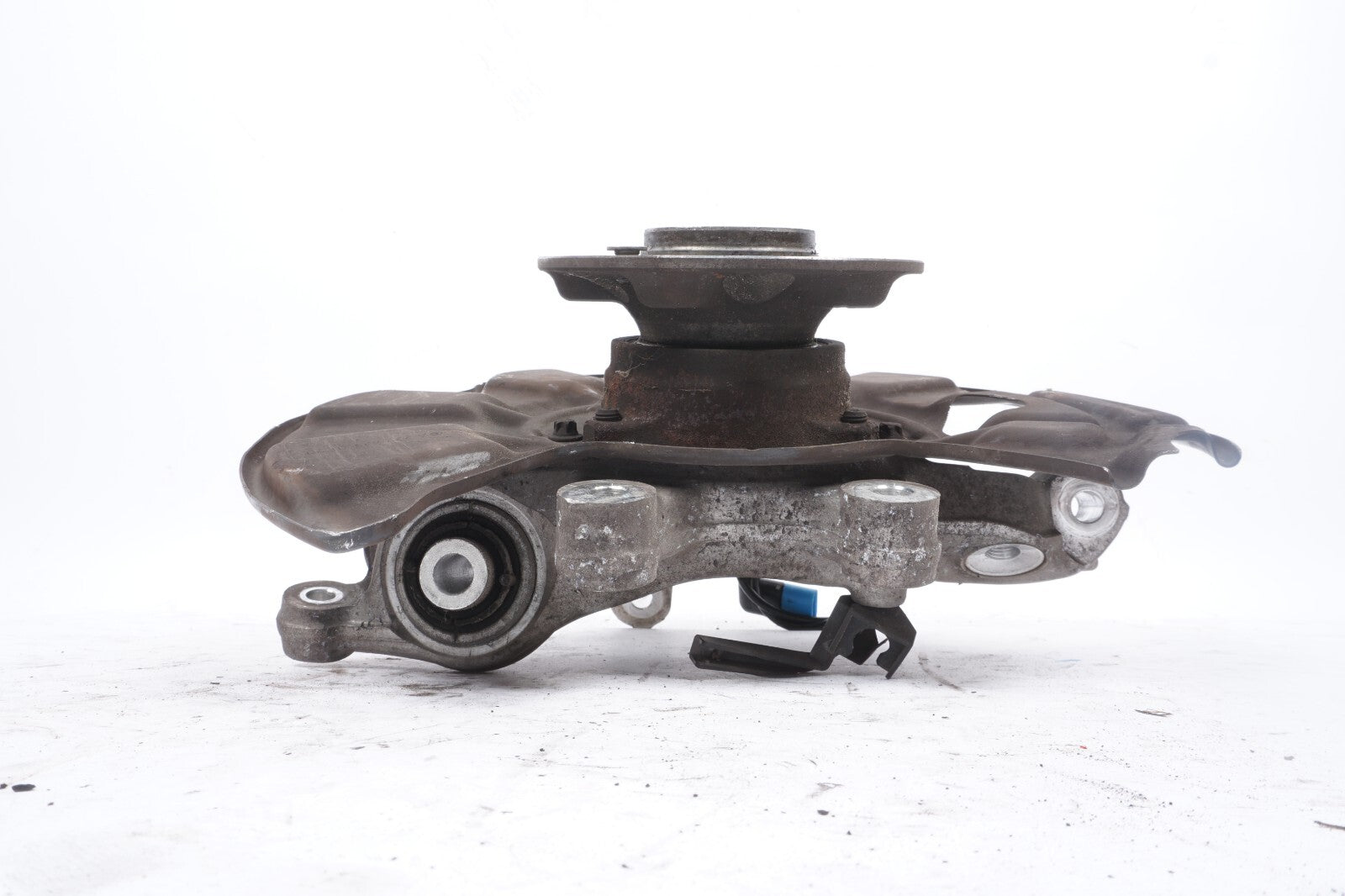 14-20 Mercedes S550 W222 Rear Left Driver Side Spindle Knuckle Wheel Hub OEM