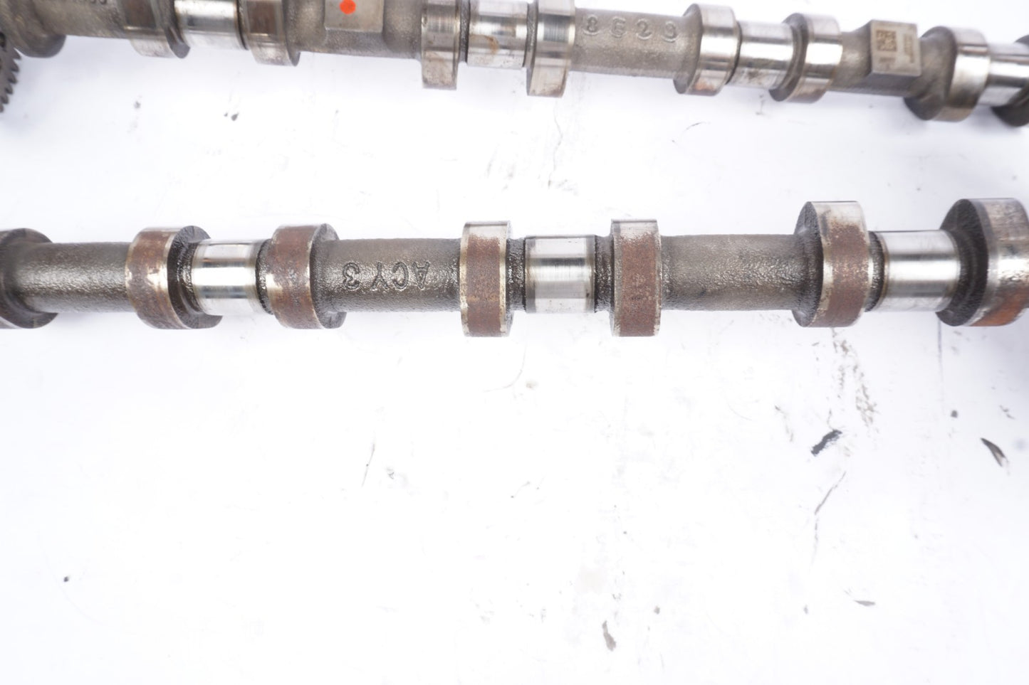 2016 - 2019 NISSAN TITAN 5.0L CUMMINS DIESEL LEFT INTAKE CAMSHAFT OEM