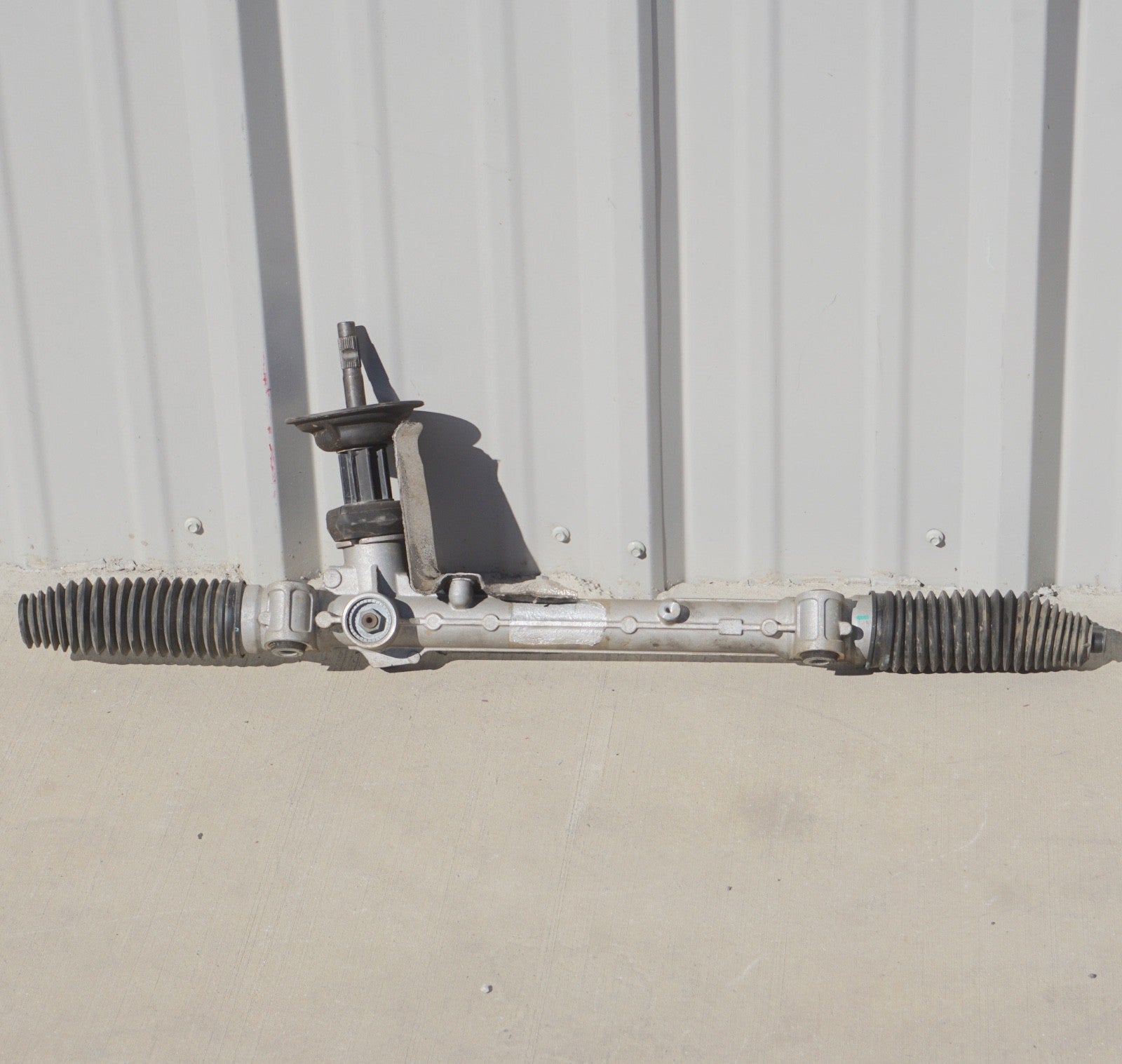 2016 - 2019 Jeep Renegade Steering Rack OEM