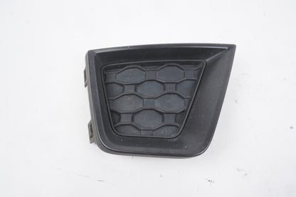 2019 - 2023 Jeep Renegade Front Right Bumper Fog Light Cover Trim Molding OEM