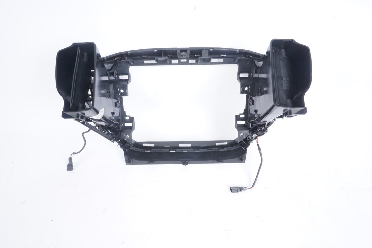 2014 - 2017 MASERATI GHIBLI RADIO SCREEN BEZEL AIR VENT