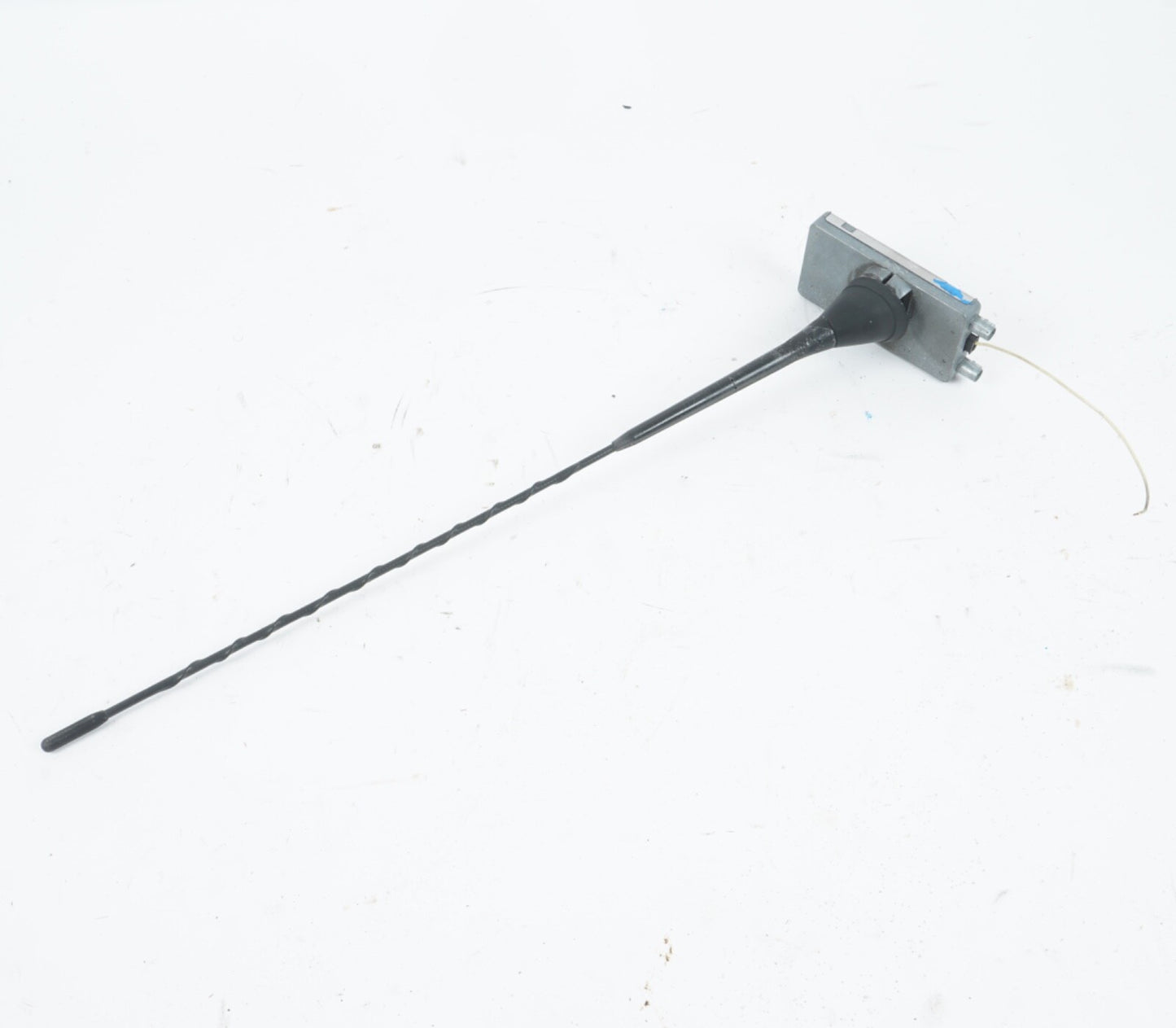03-08 BMW Z4 E85 E86 AM FM Radio Antenna Amplifier Receiver Module 6913896 OEM