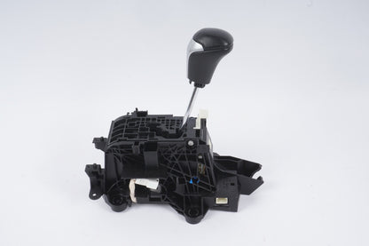 2016-18 TOYOTA HIGHLANDER FLOOR SHIFTER GEAR SHIFT AUTOMATIC 75C648LH OEM #P2-1
