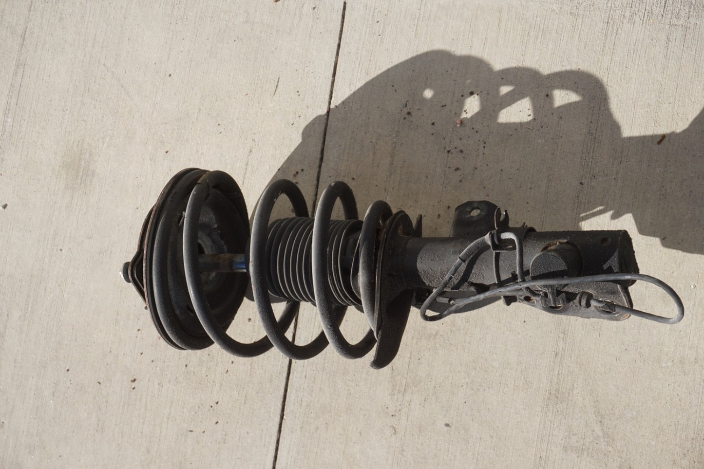 1987 - 1993 Cadillac Allante Front Right Shock Strut Absorber FWD OEM