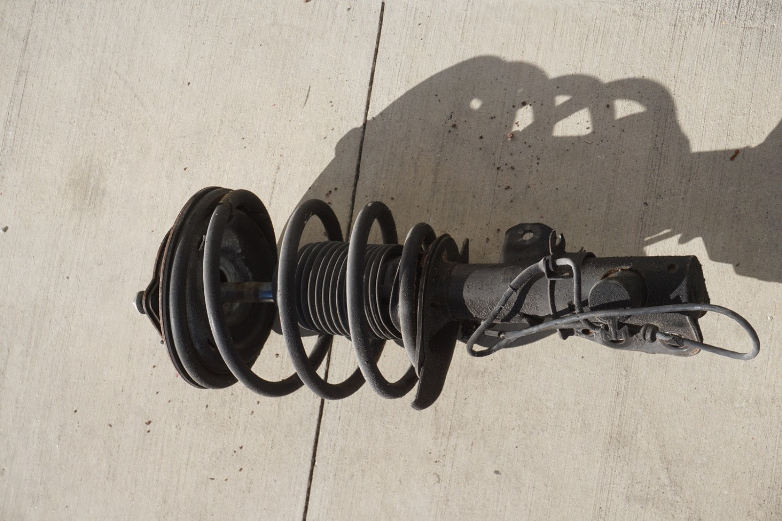 1987 - 1993 Cadillac Allante Front Right Shock Strut Absorber FWD OEM