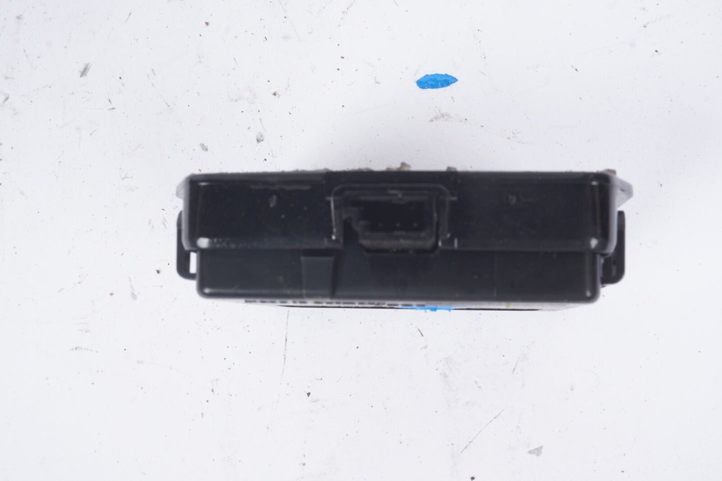 07 - 13 Mercedes W221 S550 S600 sensor, rain / solar light 2218700092