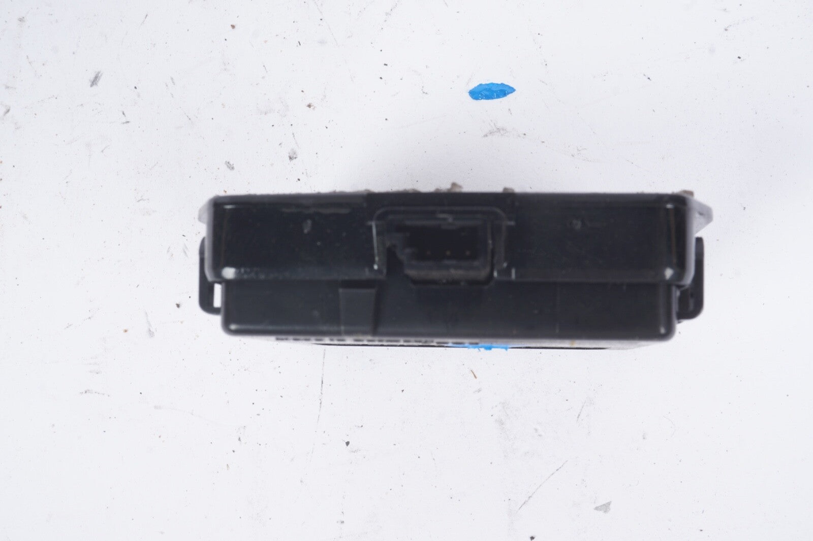 07 - 13 Mercedes W221 S550 S600 sensor, rain / solar light 2218700092