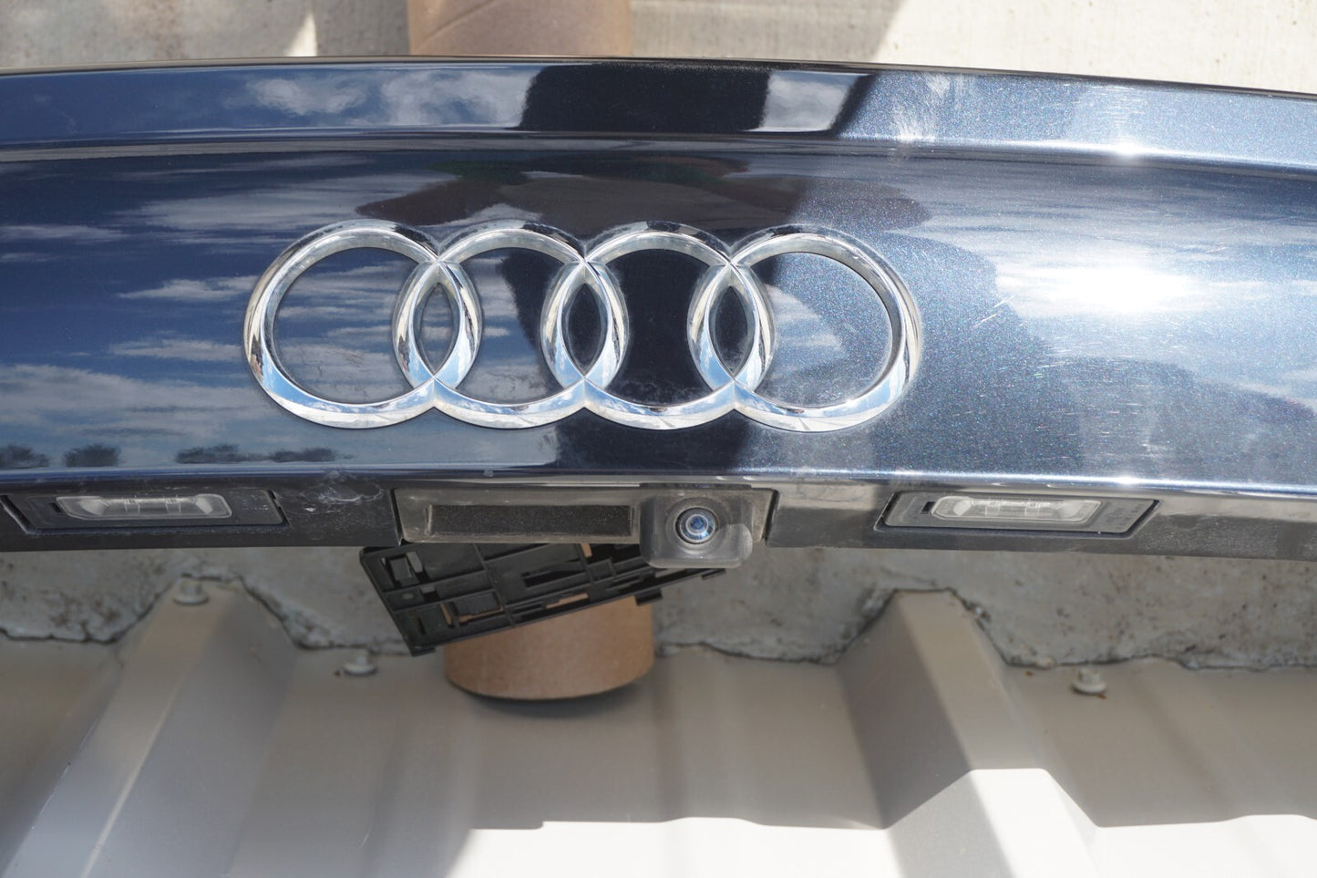 2012 - 2017 AUDI S7 A7 Rear Trunk Lid Spoiler Mount w/ Tail Light OEM