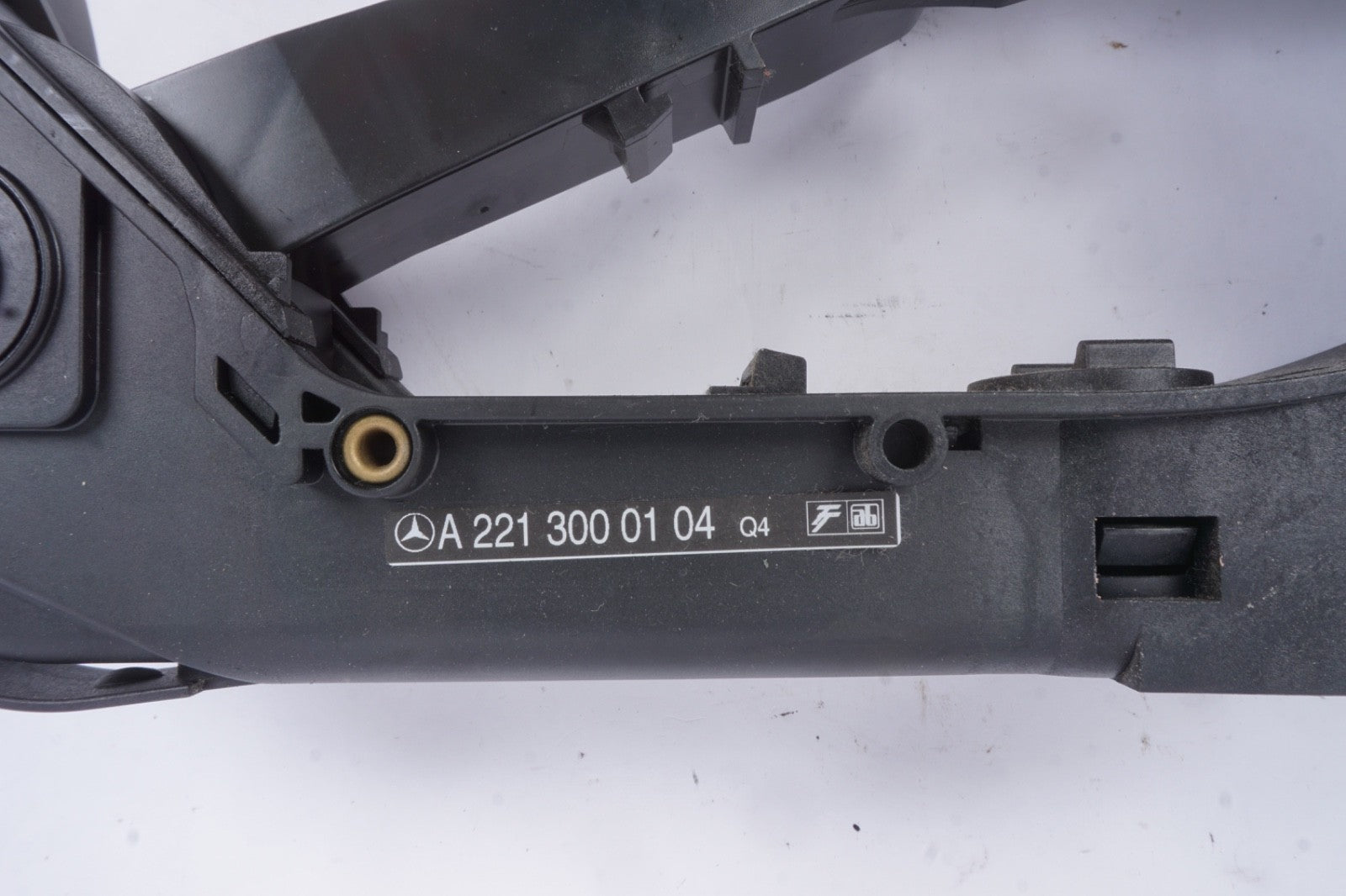 10-14 Mercedes W221 S400 CL550 S63 AMG Gas Accelerator Brake Pedal OEM