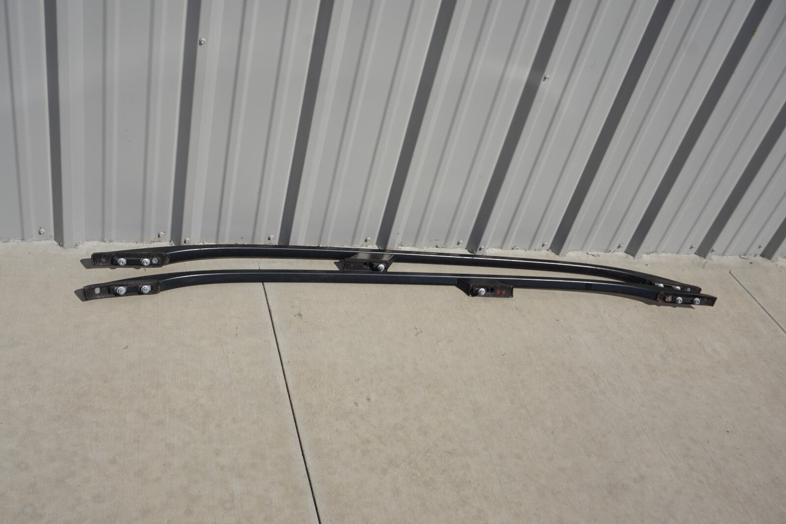 09 - 11 MERCEDES-BENZ ML63 BAGGAGE LUGGAGE ROOF RACK RAIL CROSSBAR SILVER OEM