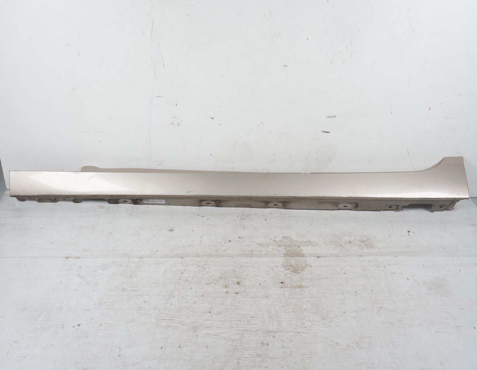 13-18 BMW 650i 640i Grand Coupe Left Driver Side Rocker Panel Molding OEM