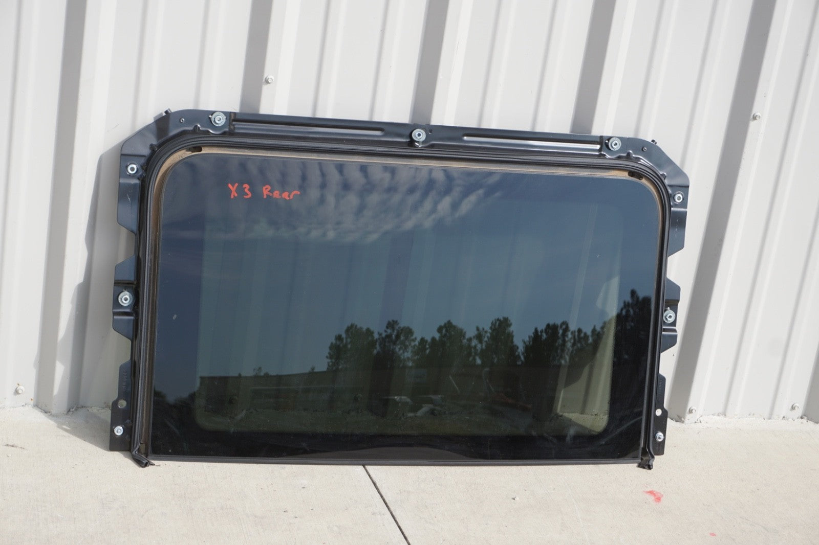 2011 - 2017 BMW X3 (F25) REAR PANORAMIC SUNROOF SUN ROOF GLASS WINDOW