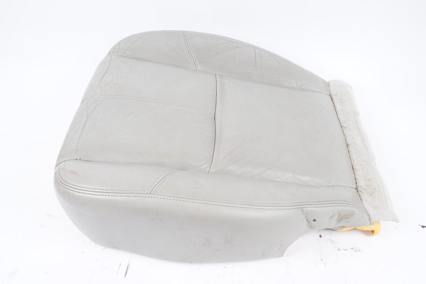 2007 - 2009 Chevy Suburban Front Right Passenger Seat Cushion Bottom Lower OEM