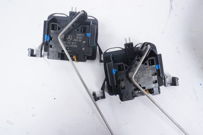 10 - 15 Mercedes W207 E350 Gas Fuel Pump OEM