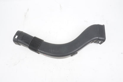2012-2015 BMW F06 650i 4.4L Gas Left Side Air Intake Duct Tube 7624031-01 OEM