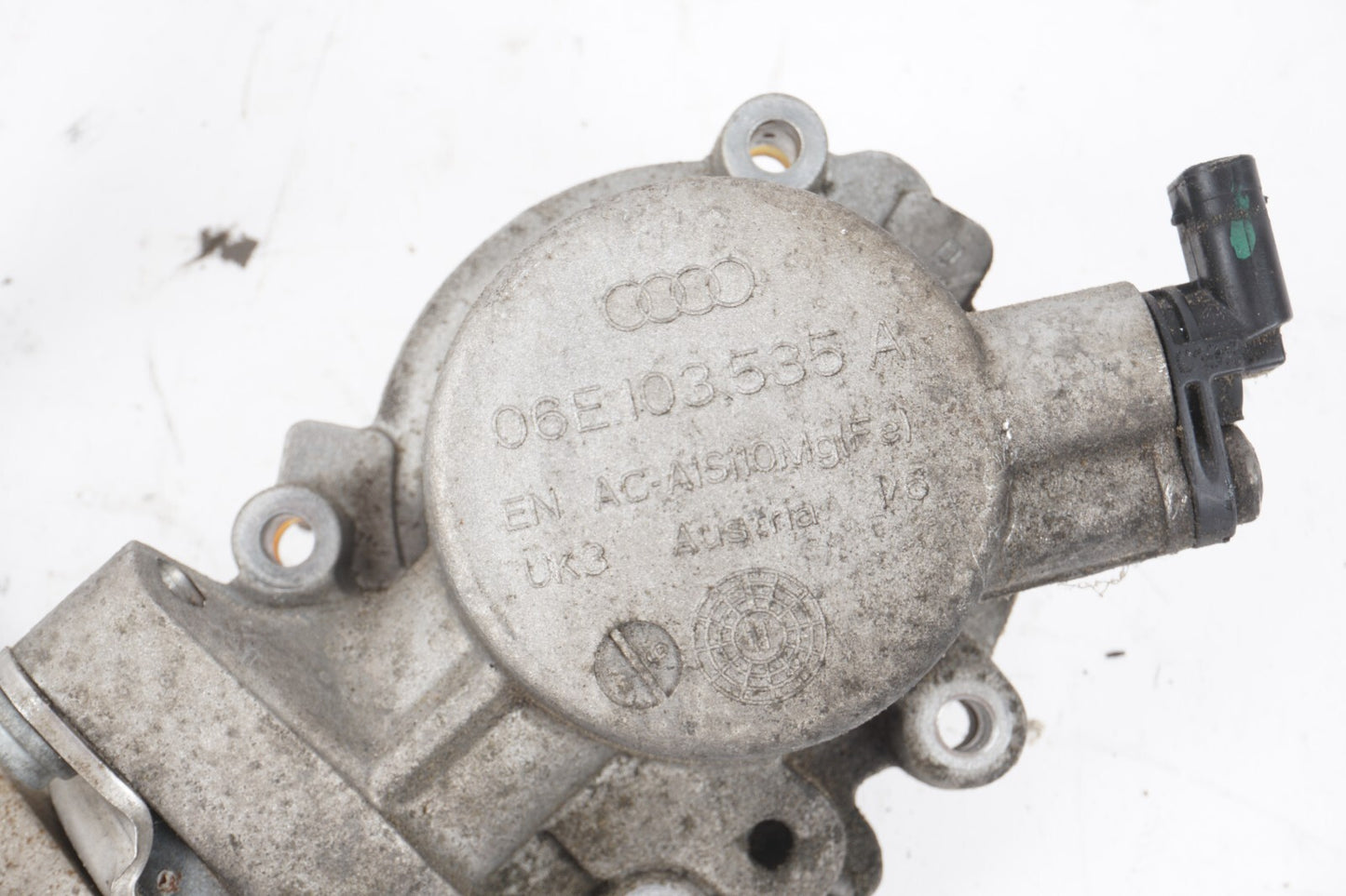 12-17 AUDI A8L A8 3.0L HIGH PRESSURE FUEL PUMP 06E103535A OEM