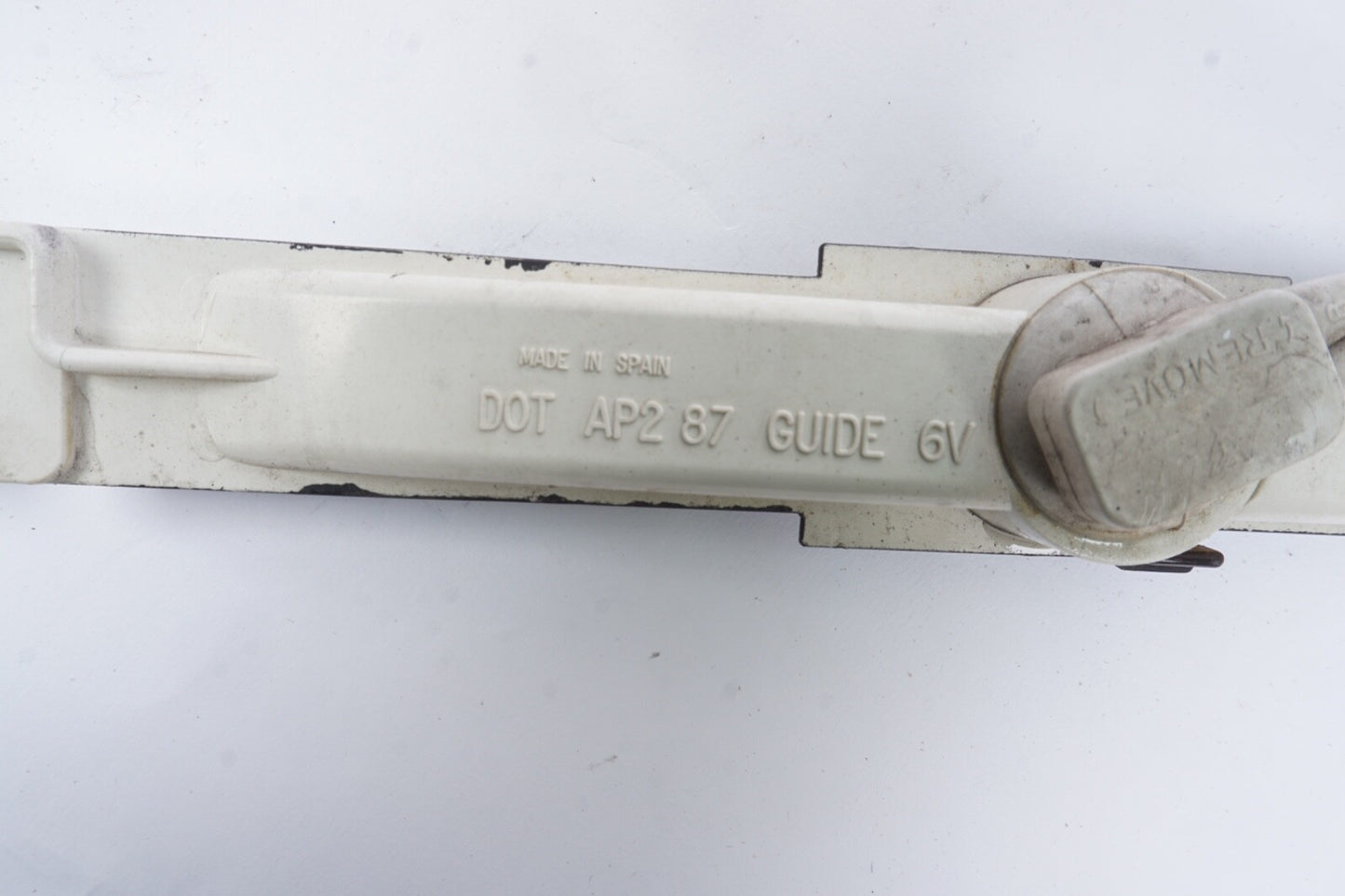 1987-1992 CADILLAC ALLANTE CONVERTIBLE FRONT BUMPER SIDE MARKET LIGHT
