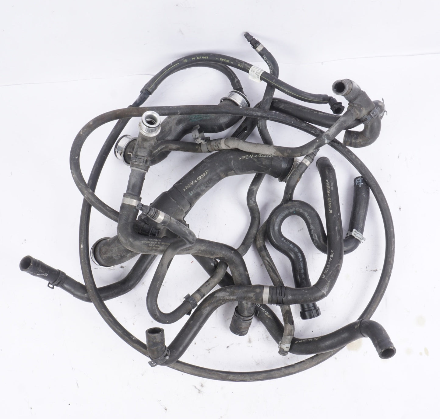 12-13 Mercedes W221 S63 AMG CL550 S550 Engine Radiator Cooling Hose Line OEM