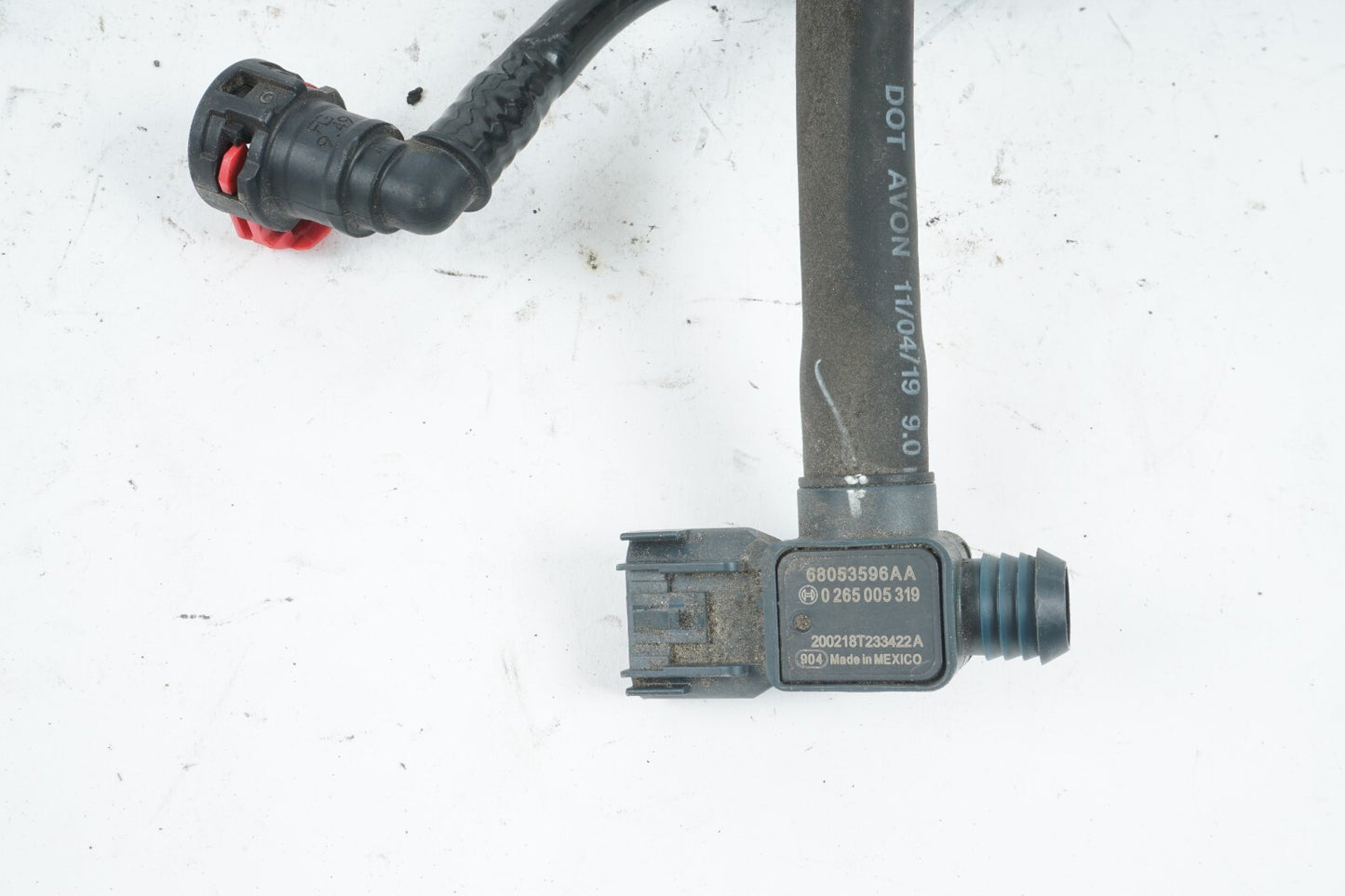 17-20 CHRYSLER PACIFICA BRAKE BOOSTER VACUUM HOSE CHECK VALVE SENSOR  OEM