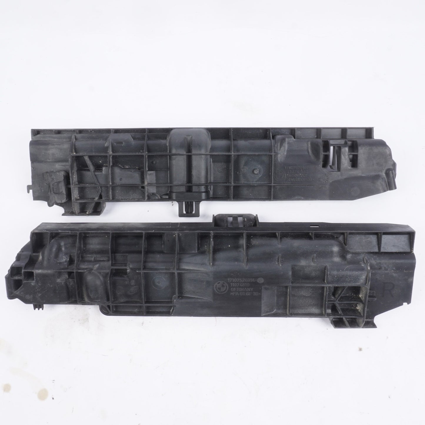 2008 - 2013 BMW E90 E92 E93 M3 FRONT LEFT & RIGHT RADIATOR MOUNTING BRACKET OEM