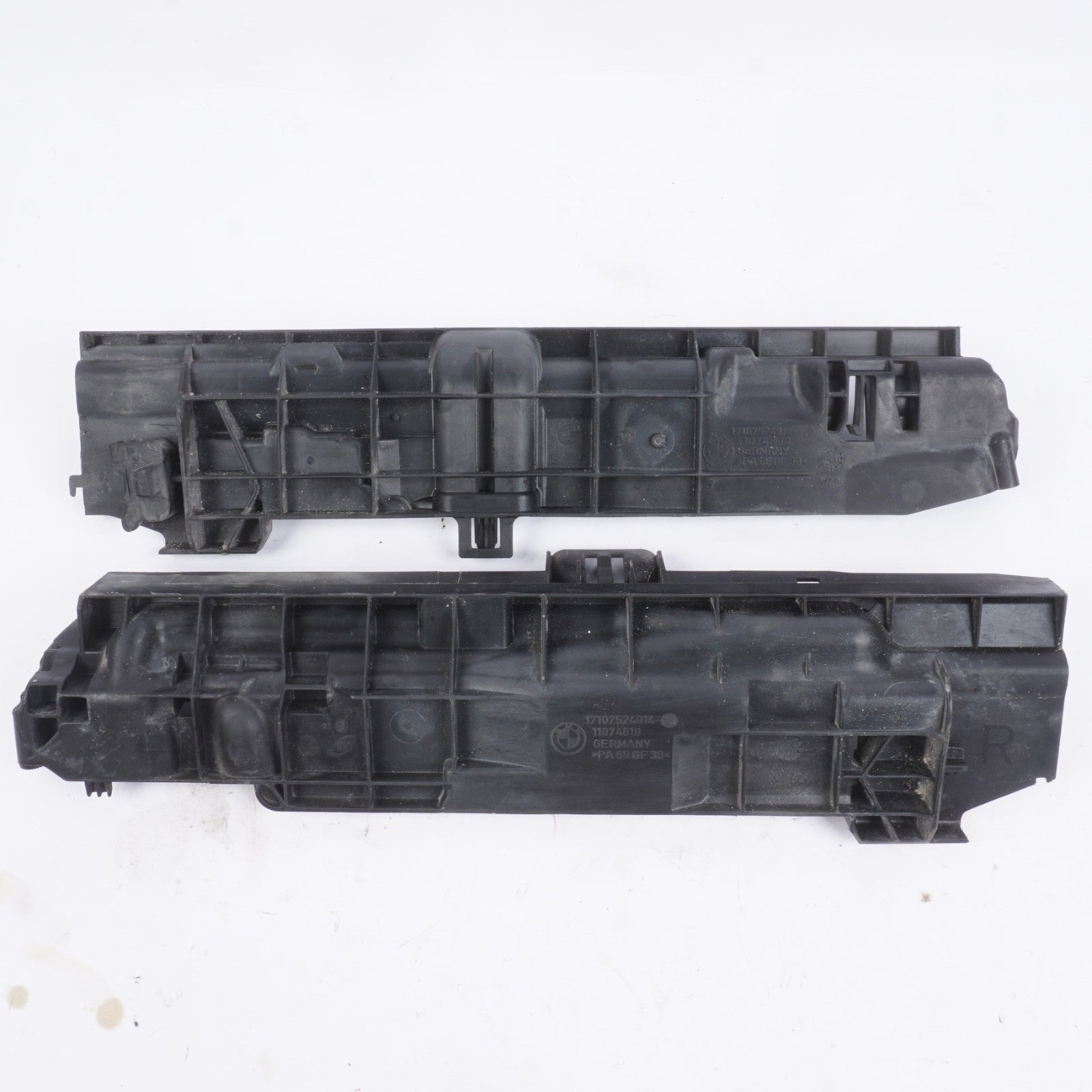 2008 - 2013 BMW E90 E92 E93 M3 FRONT LEFT & RIGHT RADIATOR MOUNTING BRACKET OEM