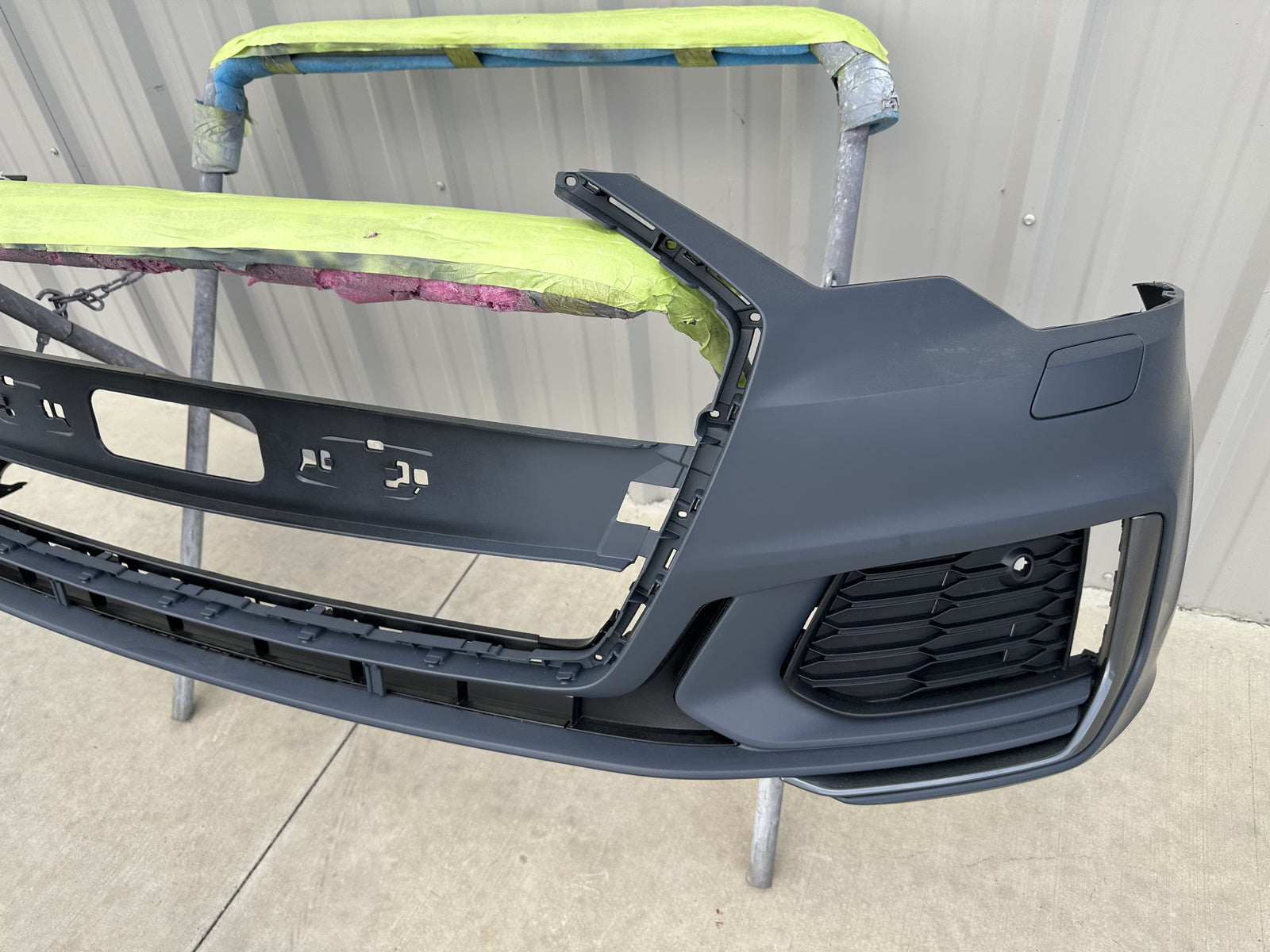 For 2020 AUDI A6 S6 C8  S-LINE FRONT BUMPER COVER 4K0807437