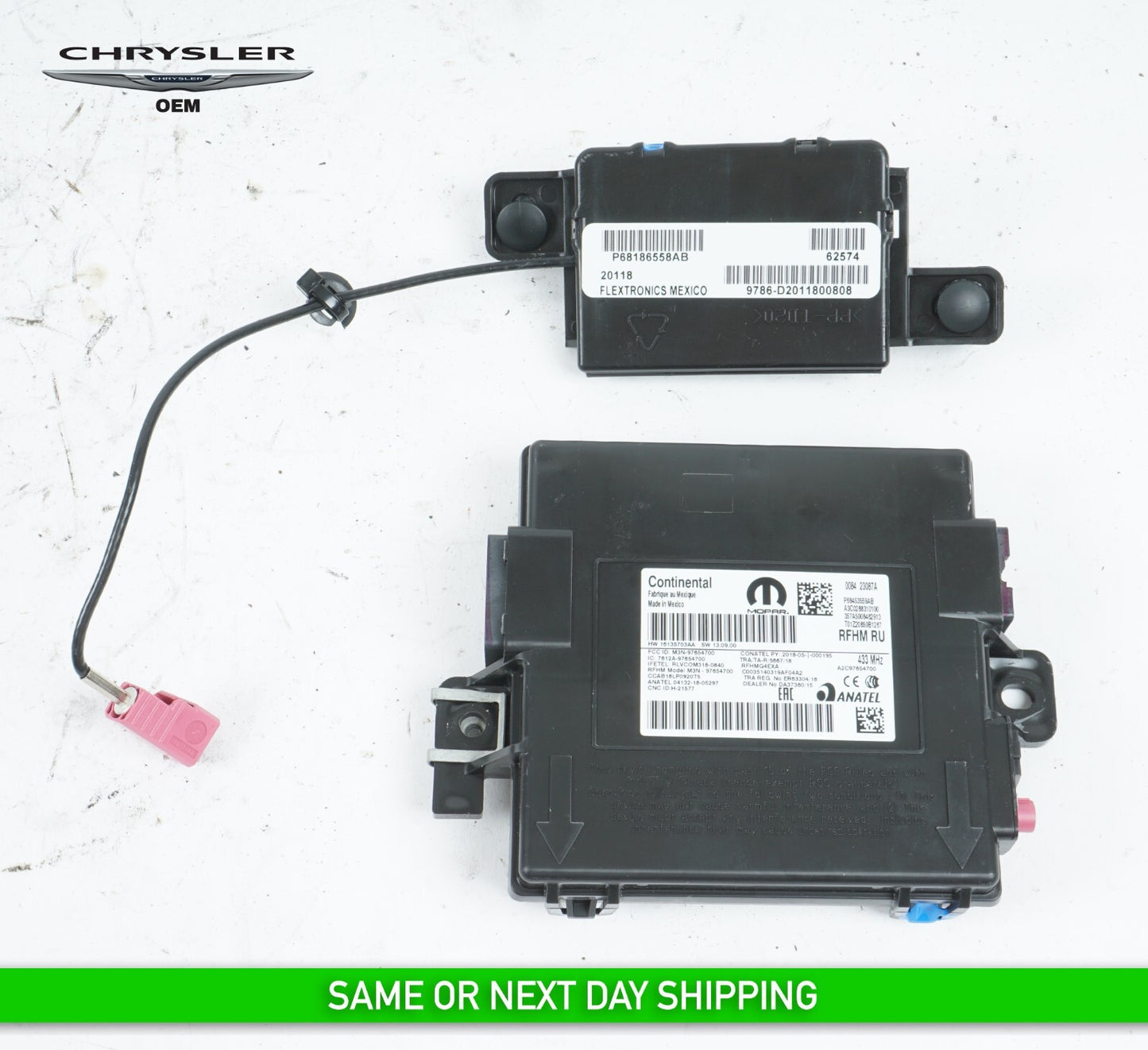 17-20 CHRYSLER PACIFICA KEYLESS ENTRY MODULE W/ ANTENNA OEM