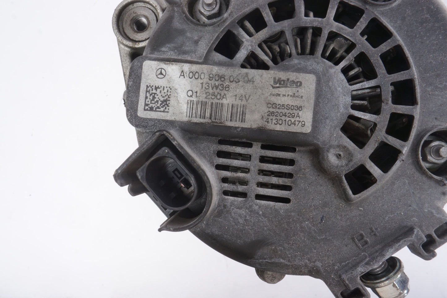 14-17 Mercedes W222 S550 Maybach S550 M278 Generator Alternator 0009060304 OEM