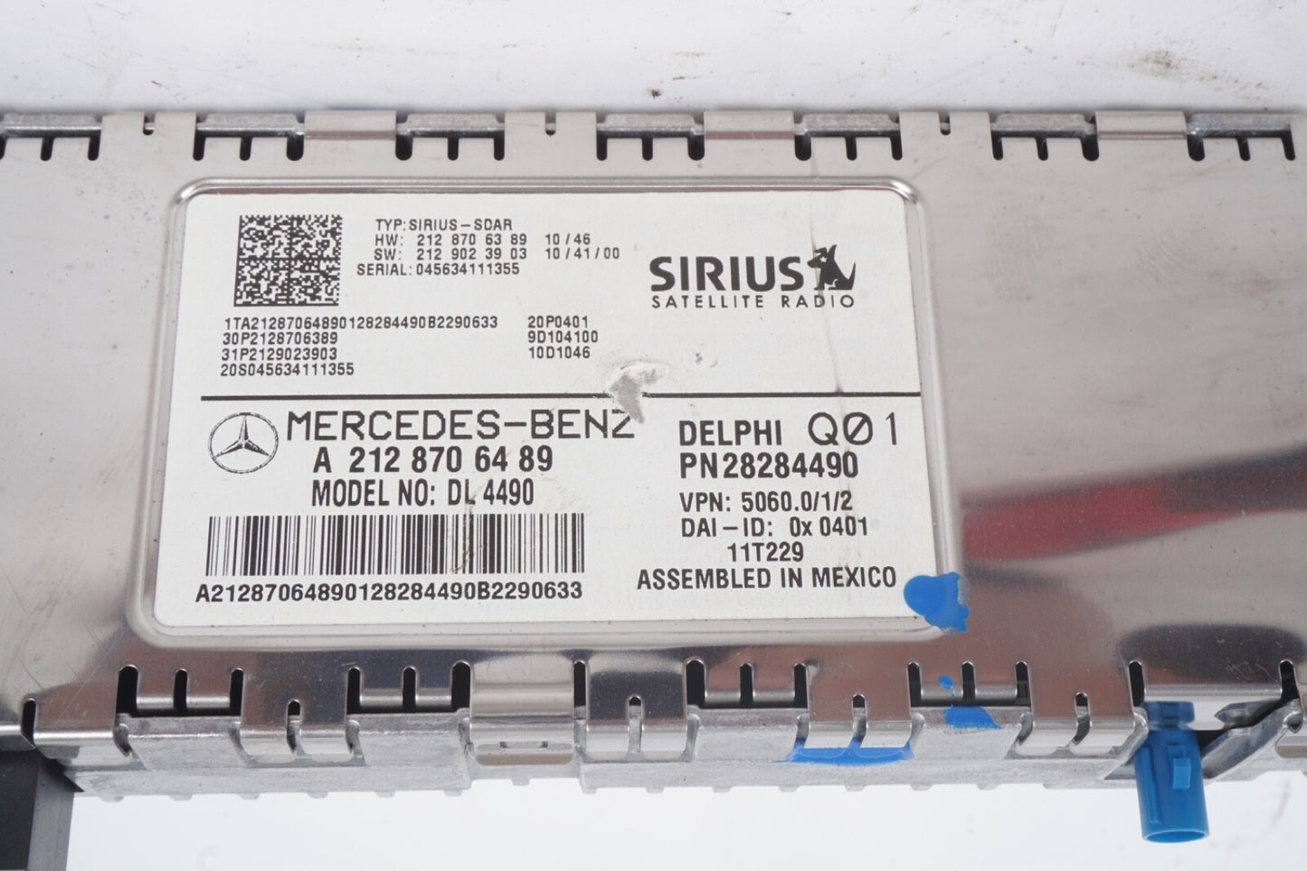 12-14 Mercedes W204 C250 C300 Sirius Satellite Radio Receiver 2128706489 OEM