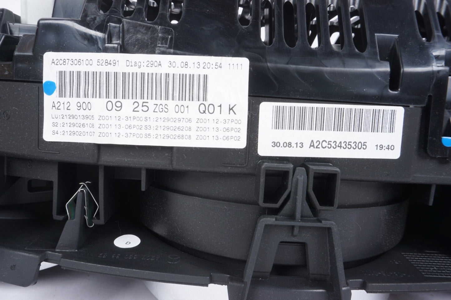 2014 Mercedes W207 E350 E550 Instrument Cluster Speedometer OEM