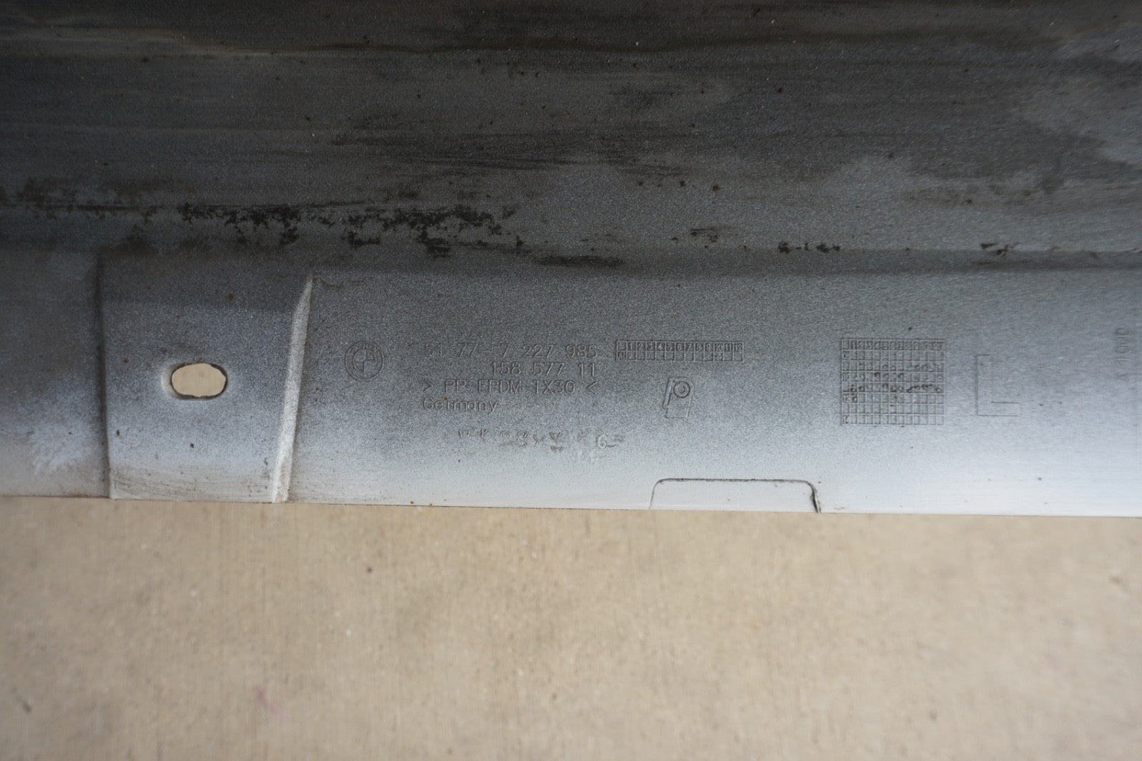 2011-2013 BMW E92 E93 328i 335i RIGHT RH ROCKER PANEL SIDE SKIRT OEM
