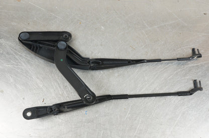 03-12 MERCEDES R230 SL-CLASS SET OF 2 FRONT LEFT & RIGHT WIPER ARM OEM