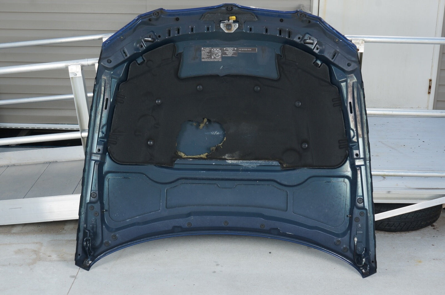 (LOCAL PICKUP ONLY) Hood Convertible Fits 07-10 BMW 328i 335i