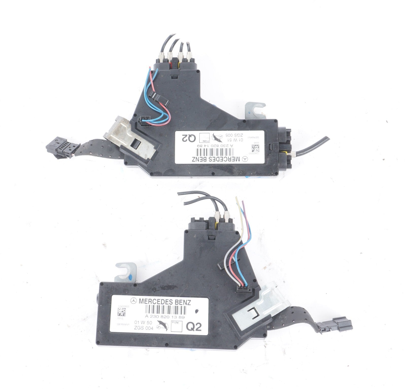 03-08 Mercedes R230 SL500 SL55 AMG Antenna Amplifier AMP Left & Right OEM