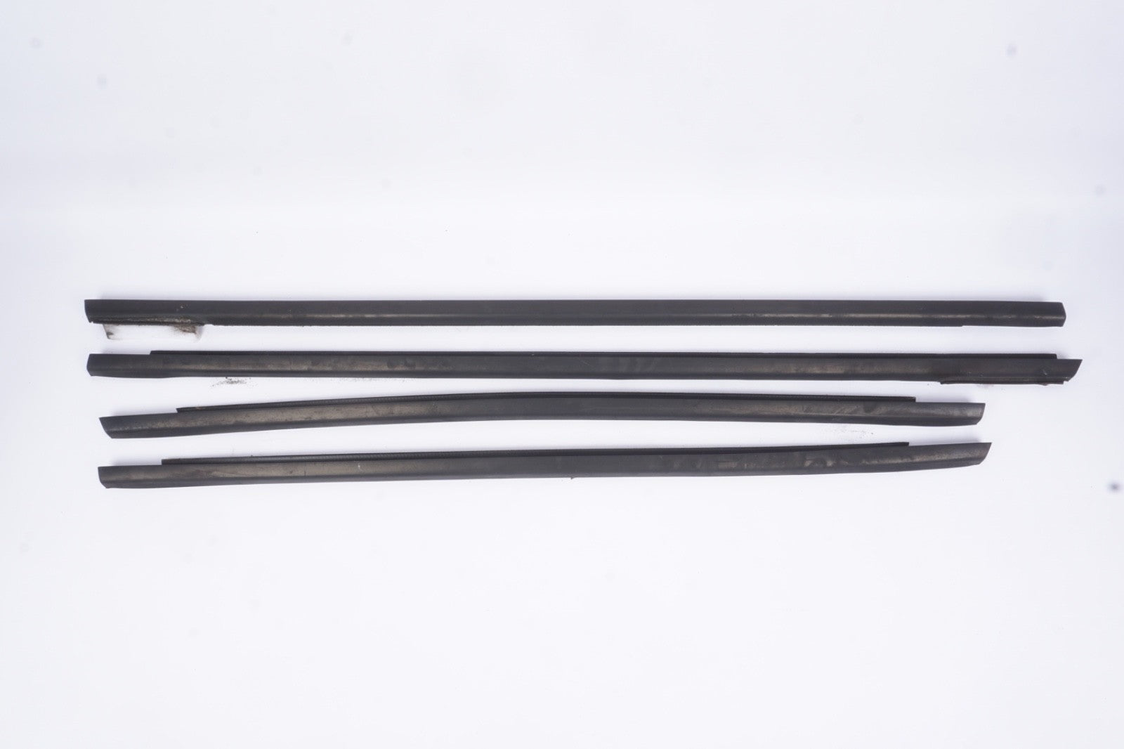 2012 - 2018 Ford Focus Front Rear Left Right Door Window Molding OEM