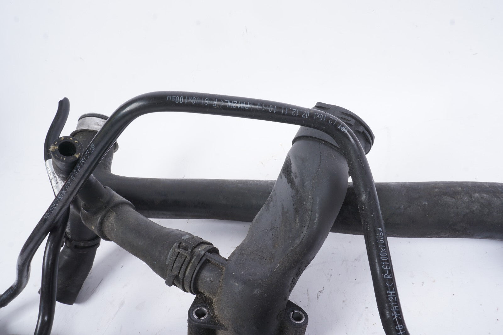 12-14 Mercedes W204 C250 Coolant Hose Line Pipe OEM