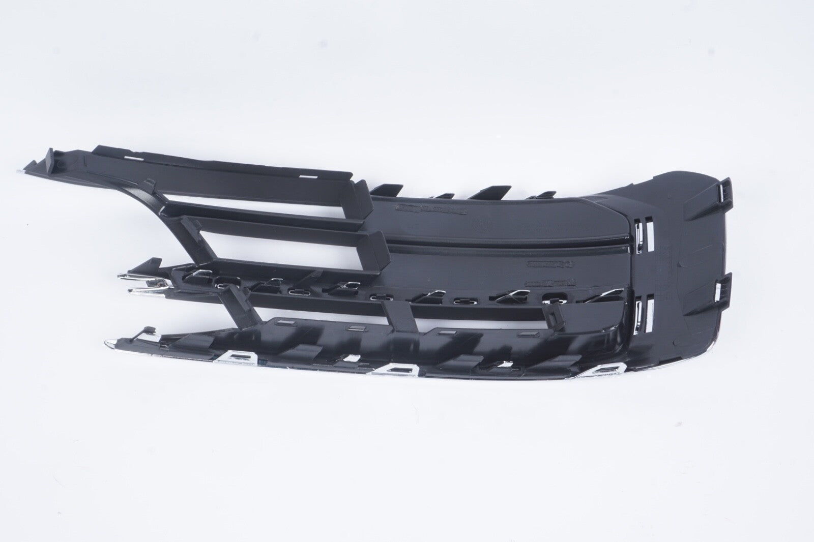 2019 Audi A8 Front Bumper Left Lower Outer Grill Grille 4N0807679