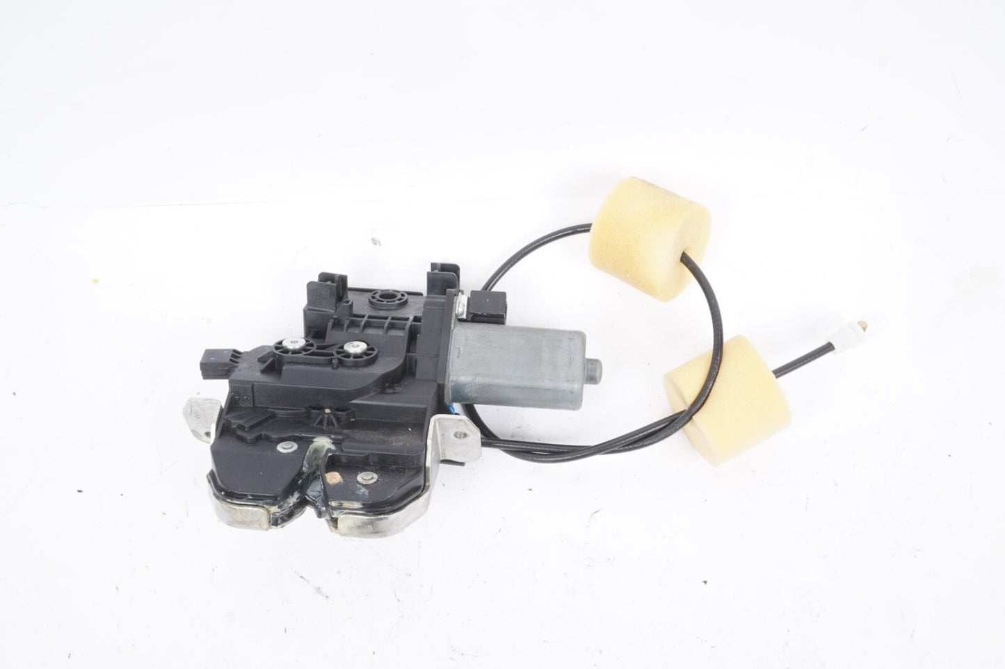07-14 Mercedes W221 S400 S550 CL550 Rear Trunk Lid Latch Lock Actuator