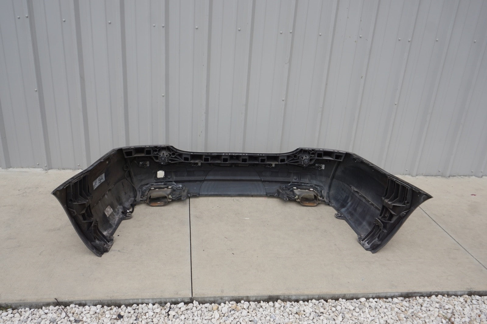 10-13 Mercedes W221 S400 S550 Rear Bumper Cover Assembly GRAY OEM