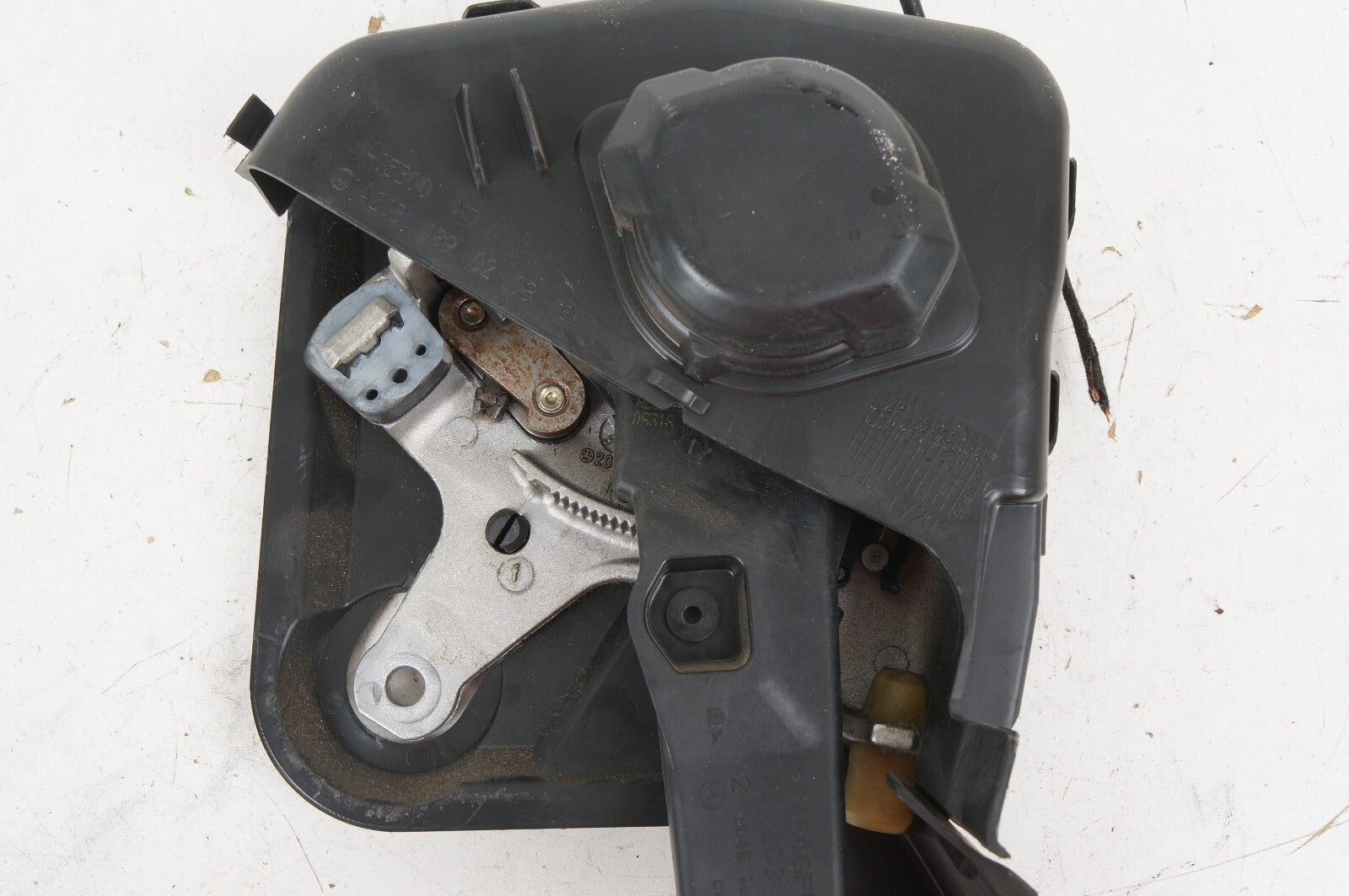 03 - 09 Mercedesz CLK350 CLK500 W209 EMERGENCY BRAKE PEDAL 2036890308 OEM