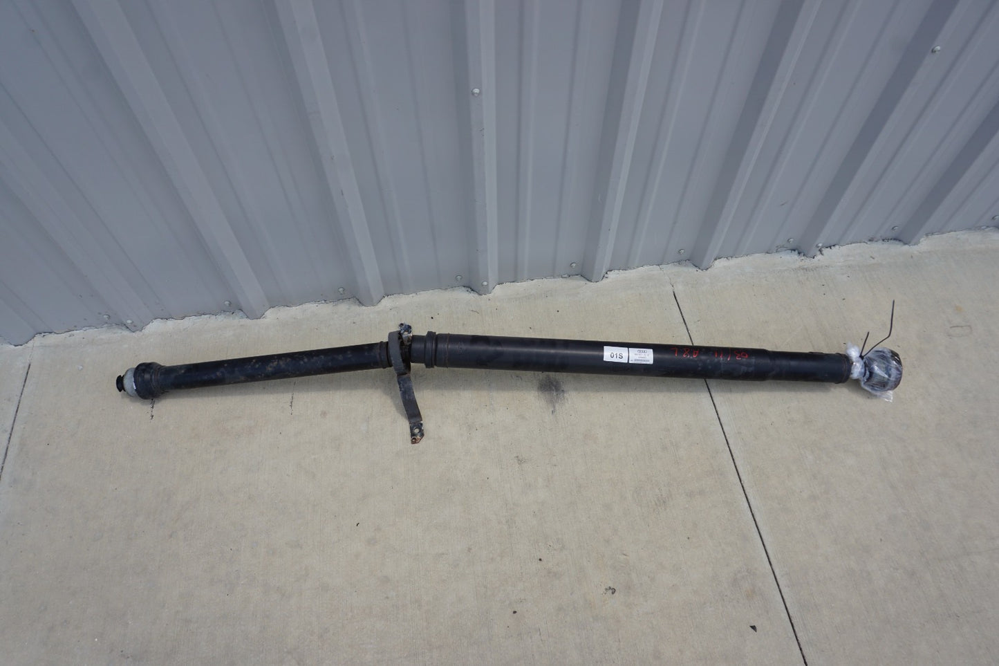 2011 - 2018 Audi A8 Quattro Rear Driveshaft Assembly OEM
