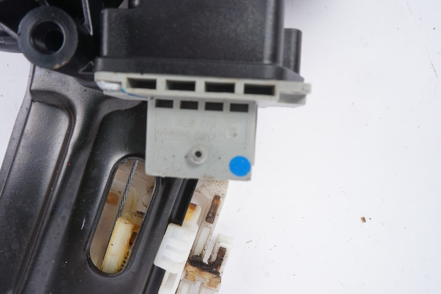 2014-2017 Fiat 500L Front Right Passenger Side Door Window Regulator & Motor OEM