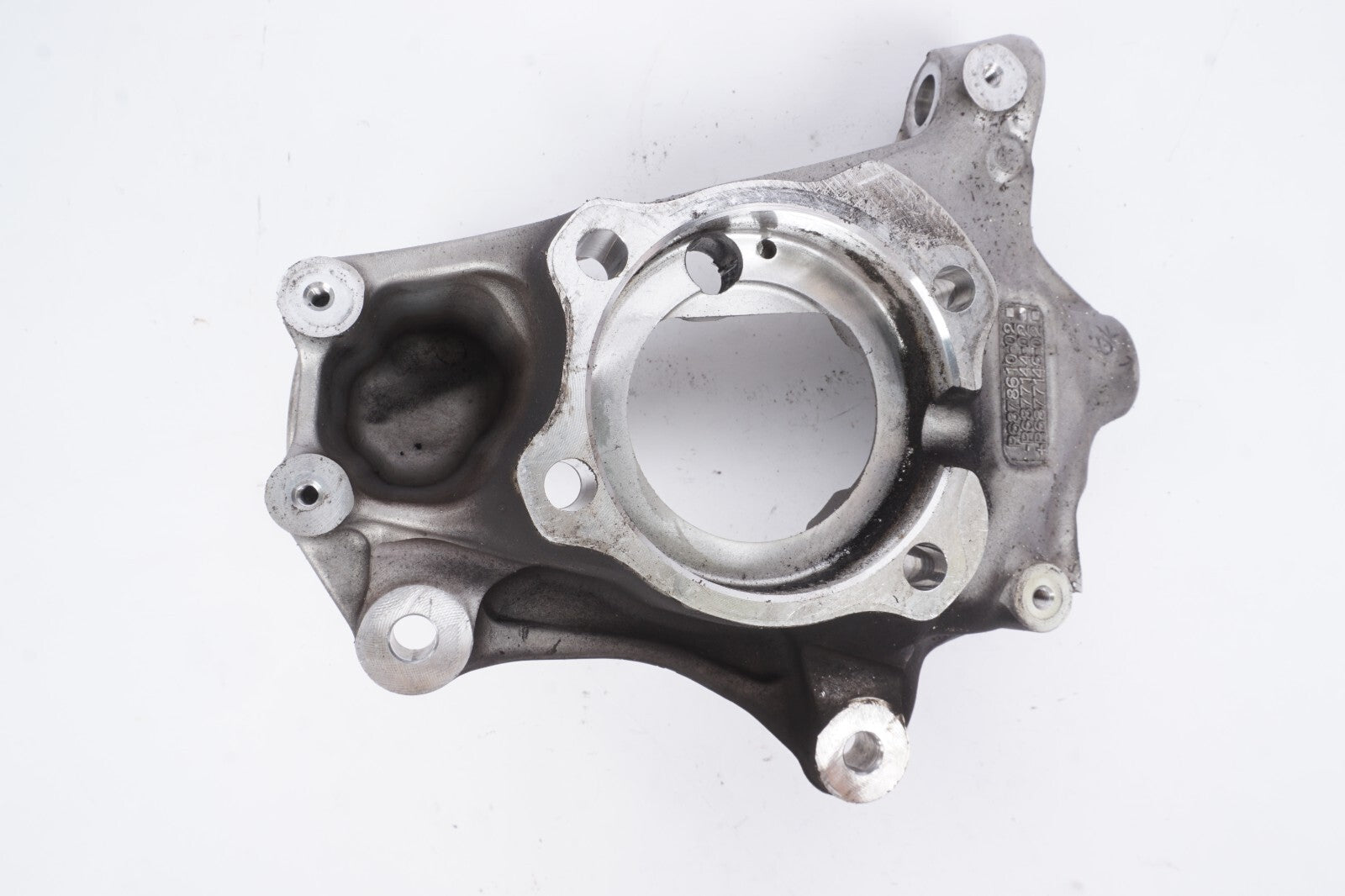 2019 -2024 BMW 430I G22 RWD Front Right Passenger Hub Spindle Knuckle  OEM