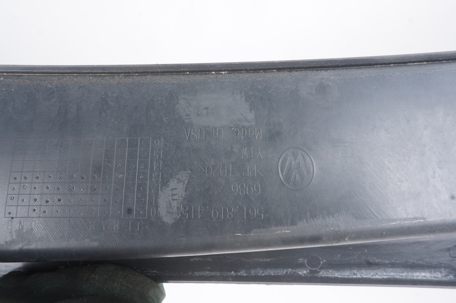 2012 - 2015 Volkswagen Passat Front Windshield Cowl Vent Grille Panel OEM